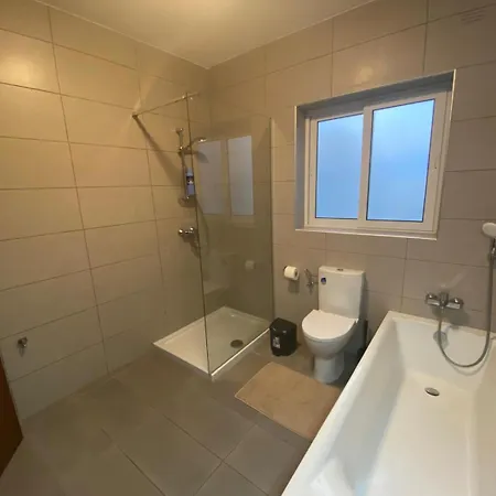 Cozy Msida Penthouse Appartement Tal-Hriereb