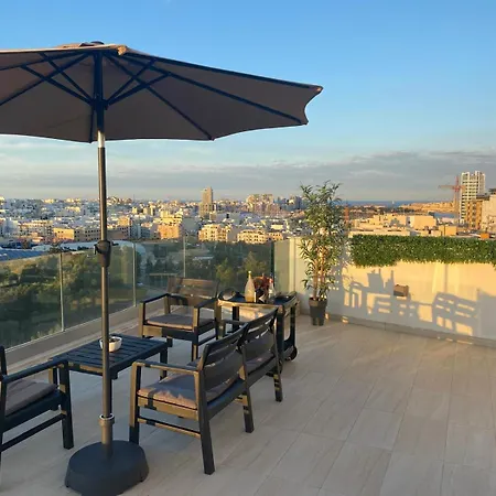 Cozy Msida Penthouse Appartement *