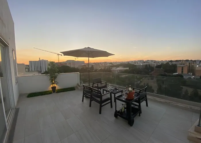 Apartment Cozy Msida Penthouse Tal-Hriereb
