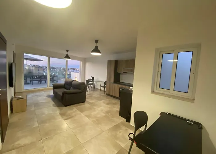 Cozy Msida Penthouse Apartman *